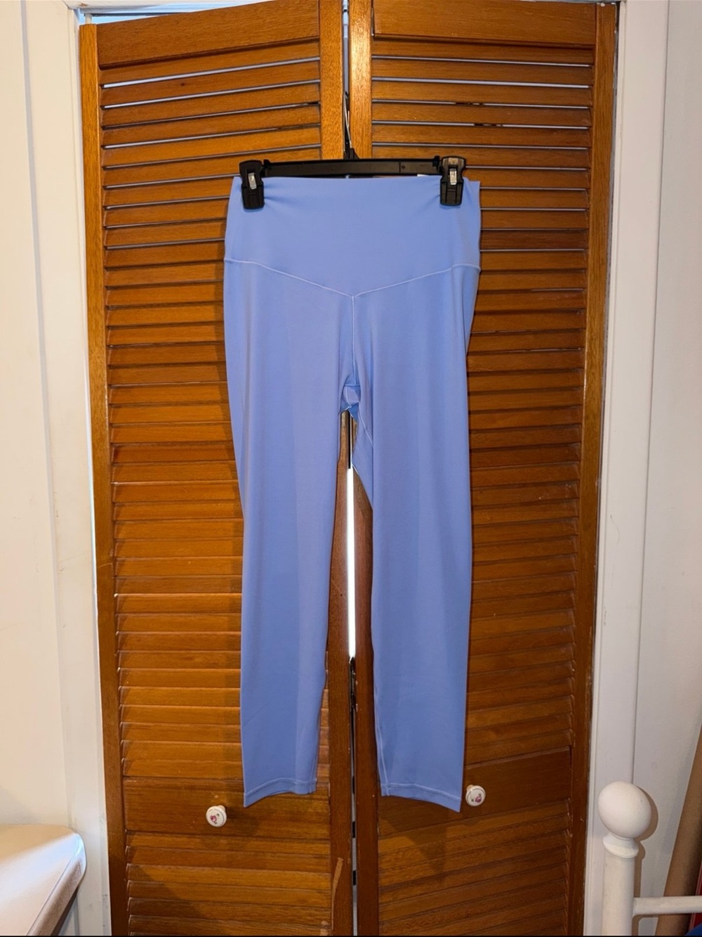 Aerie Offline 7/8 Light Blue Leggings. Womens Size Large (NWTS)